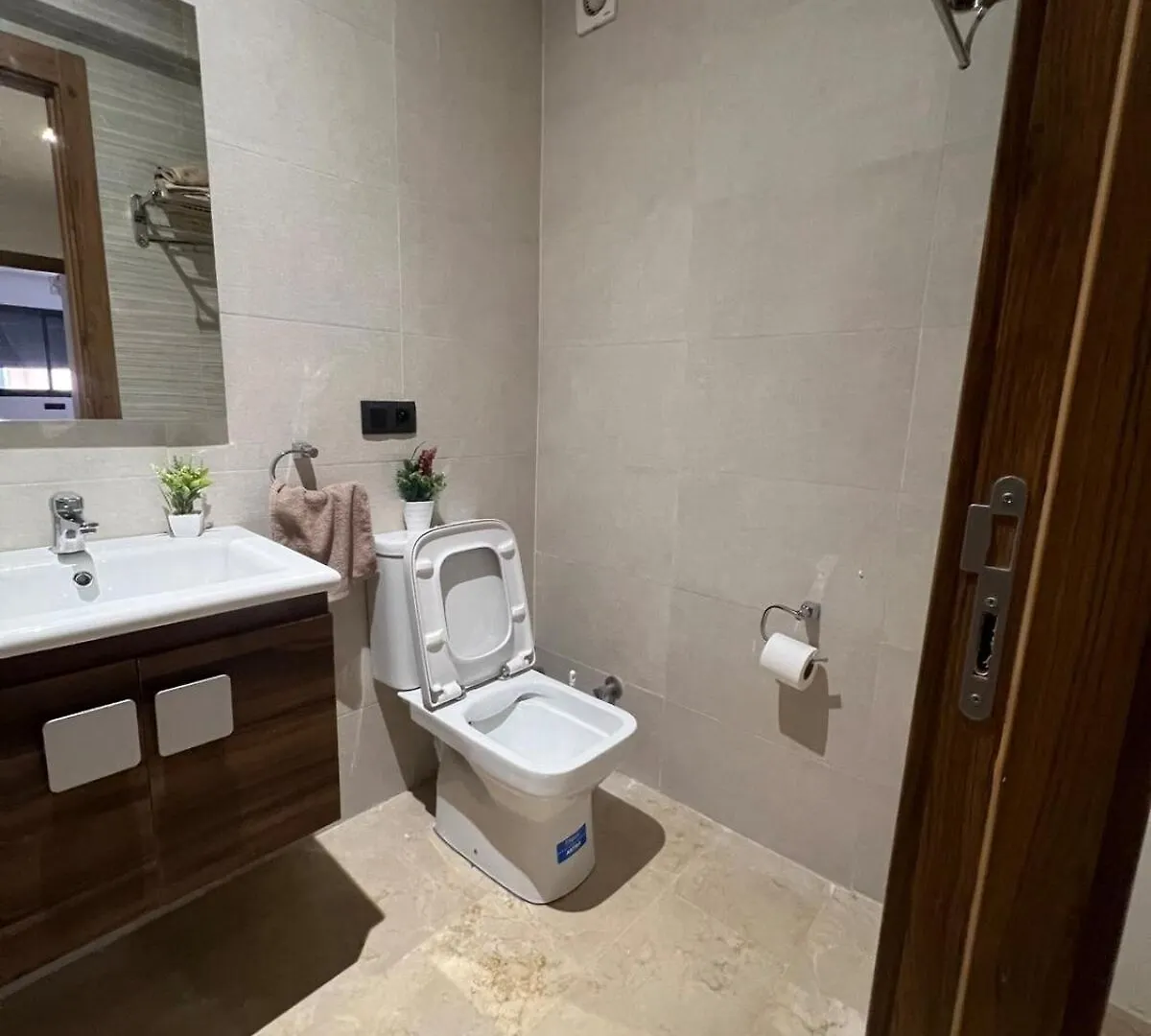 Cozy Apartment With Pool 5 Min From Gueliz Marrakesh